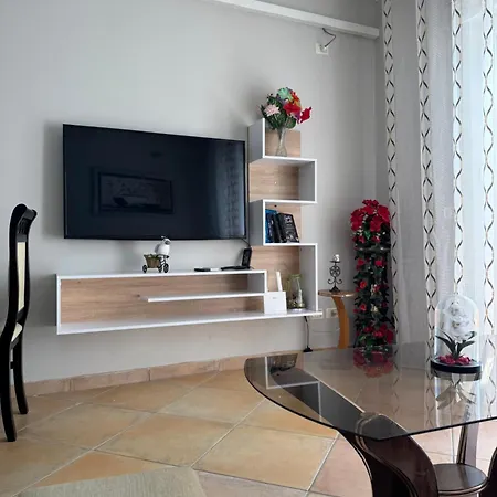 Arlis Apartment