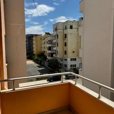Arlis Apartment Durres